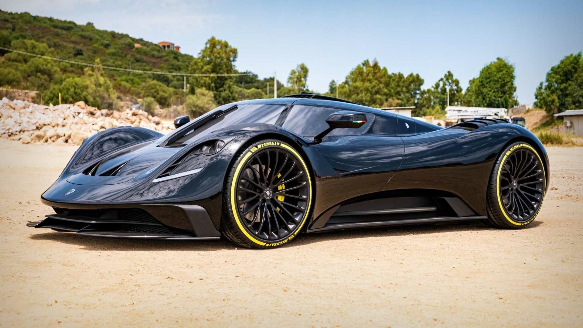У ателье Ares Design новый суперкар — Corvette в уникальном кузове с 705-сильным атмосферником