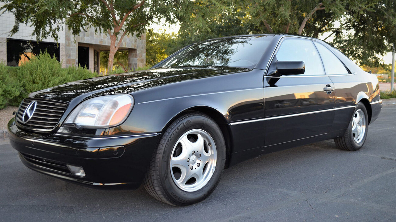Роскошь из 90-х: на продажу выставили купе Mercedes-Benz CL600 с небольшим пробегом