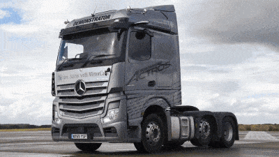 Дрэг-битва грузовиков: Mercedes-Benz Actros против Scania R500