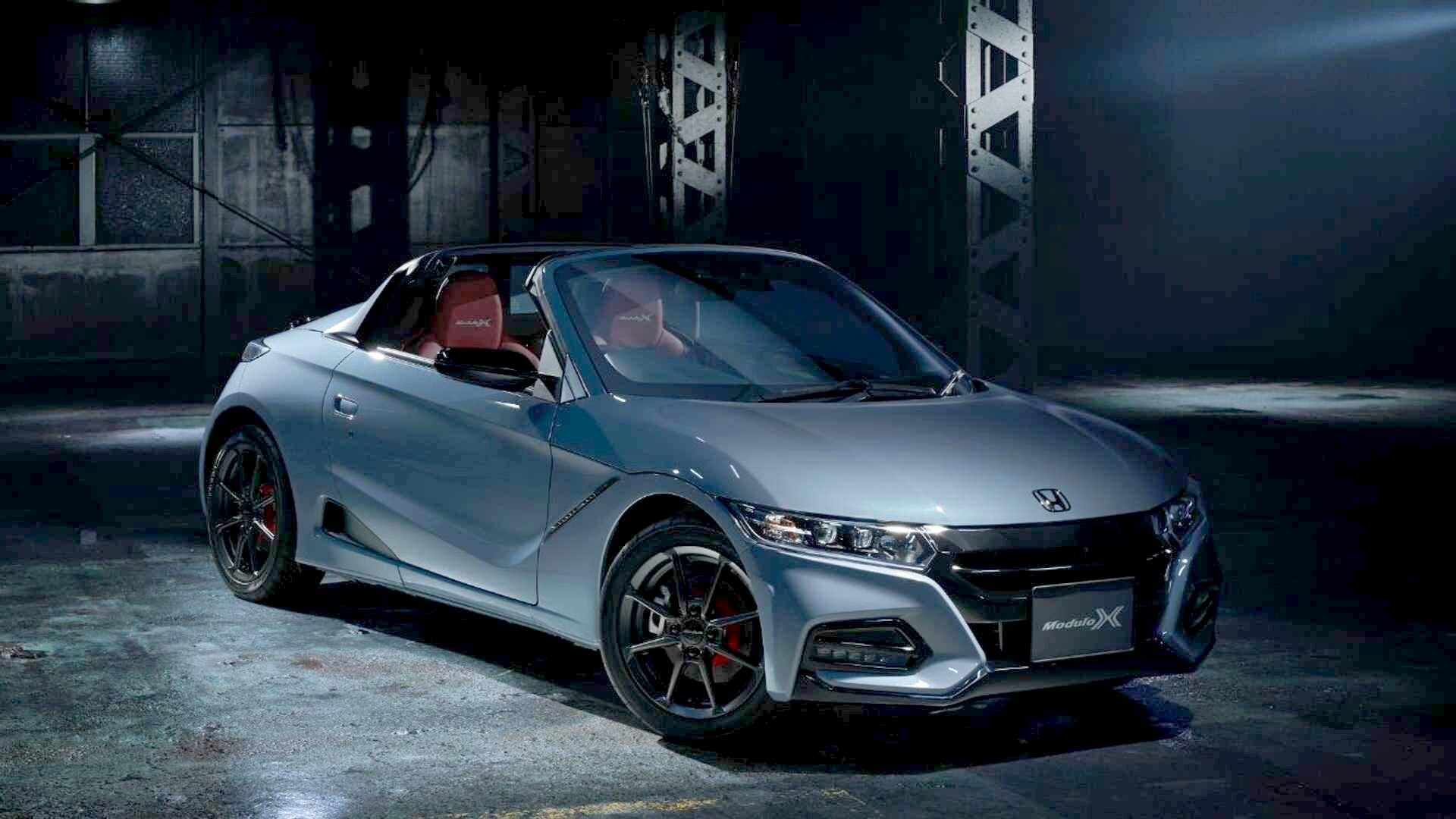 Honda показала прощальную версию родстера S660