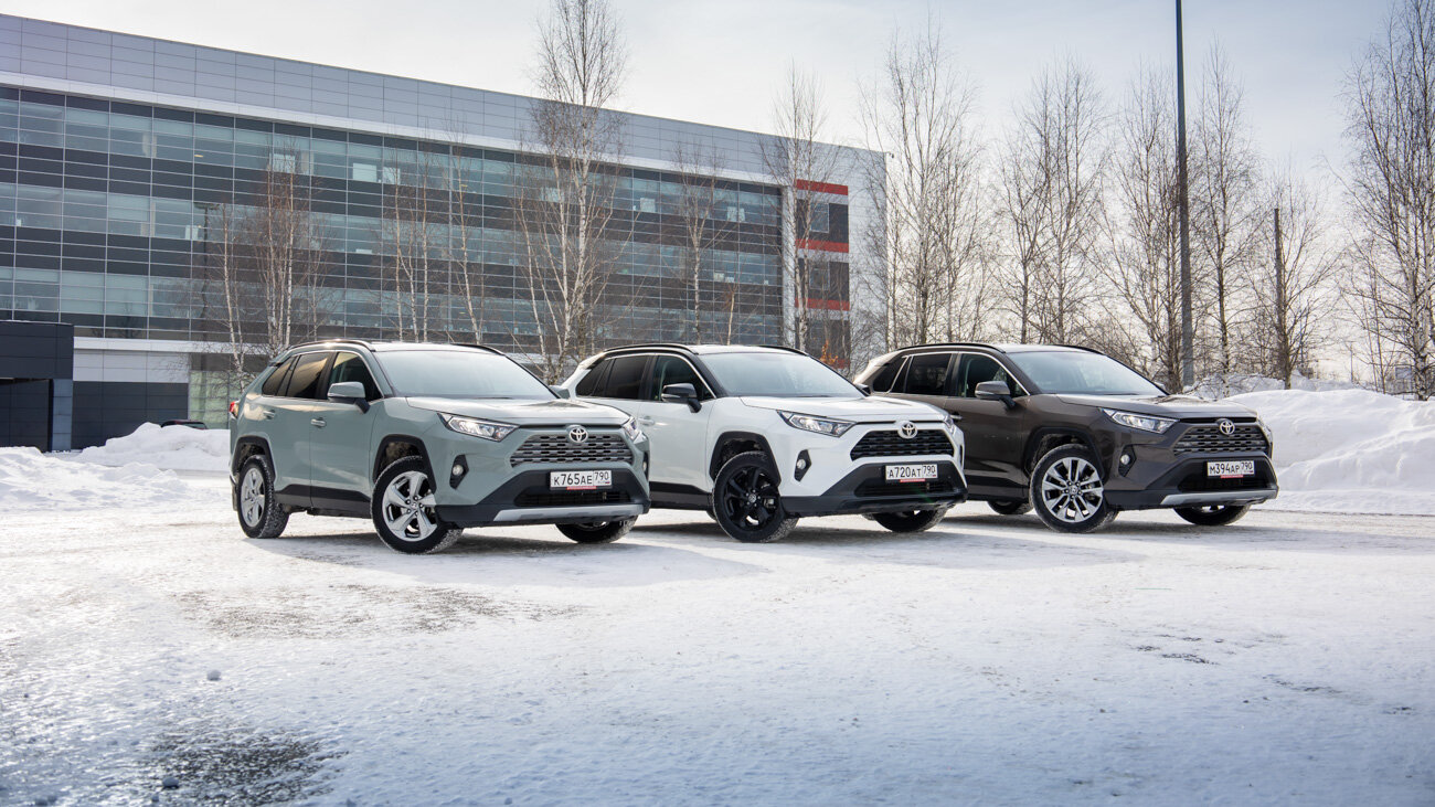 Выбираем идеальный Toyota RAV4: гид по комплектациям и моторам