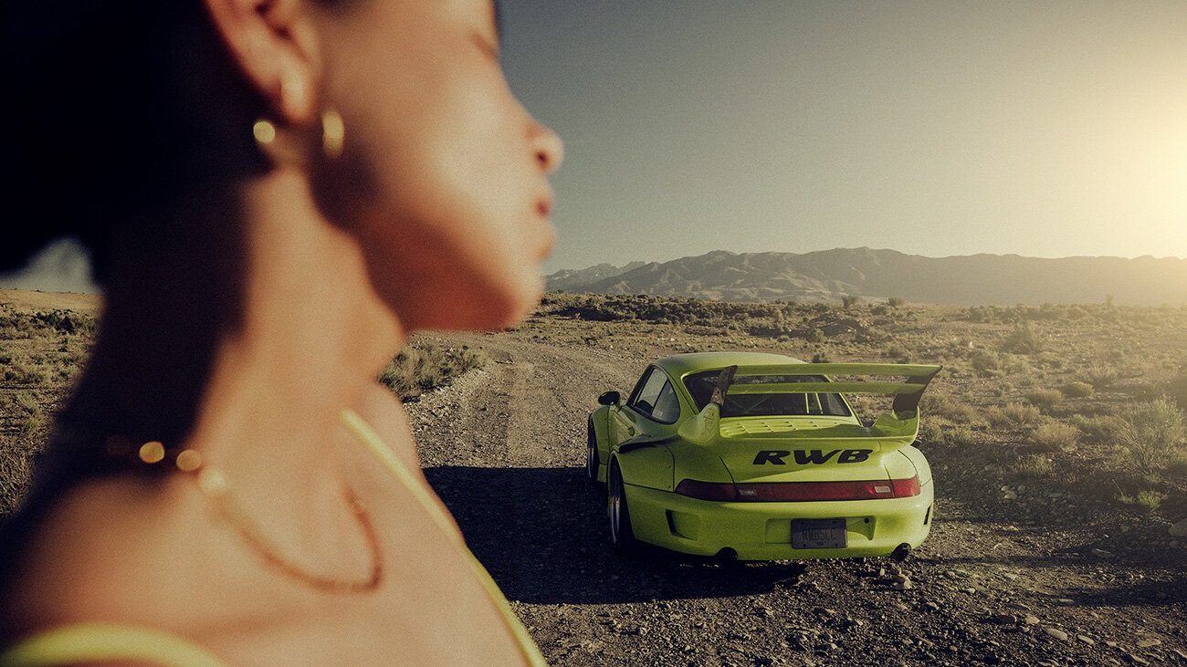 Красавица и чудовище, или Как связаны Porsche и Chanel: фотопост