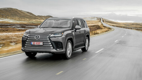 Кто тут главный? Первый тест новейшего Lexus LX