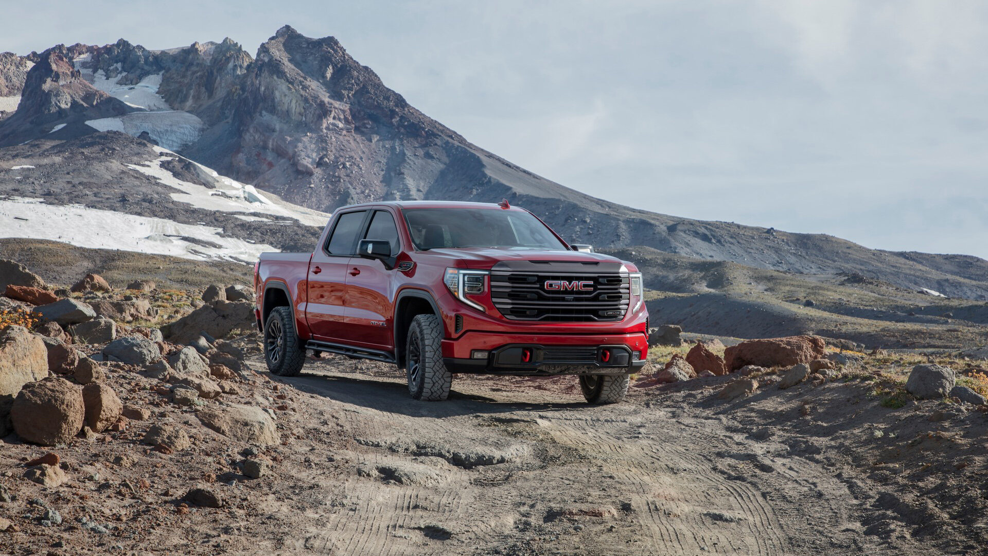 Показали обновлённый пикап GMC Sierra: полуавтопилот и внедорожная версия