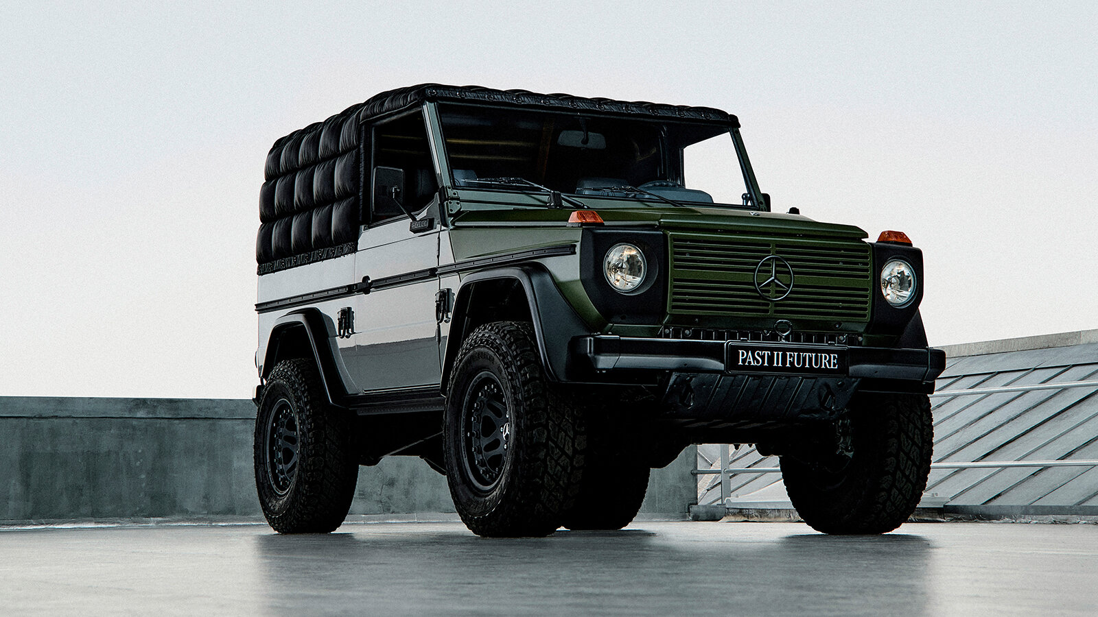 Mercedes-Benz и Moncler создали модный «Гелик» в стиле девяностых. Таких построят только 20