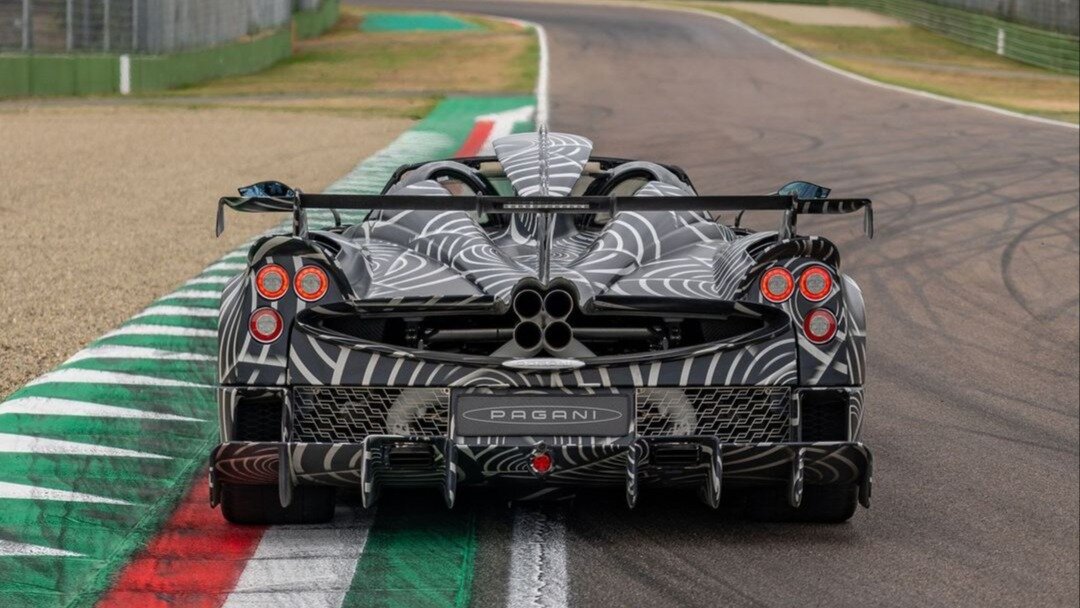 Новая Pagani Huayra: первое фото