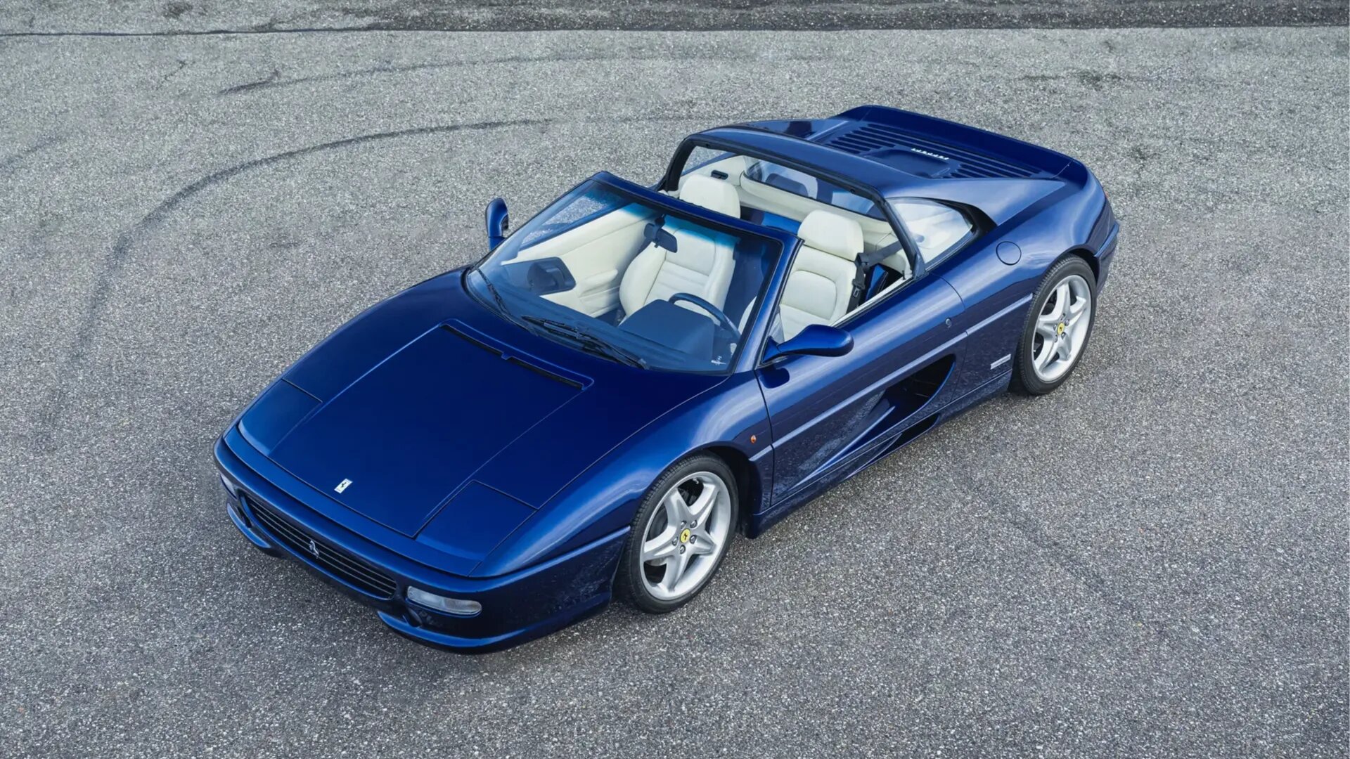С молотка уйдёт Ferrari F355, принадлежавший Михаэлю Шумахеру