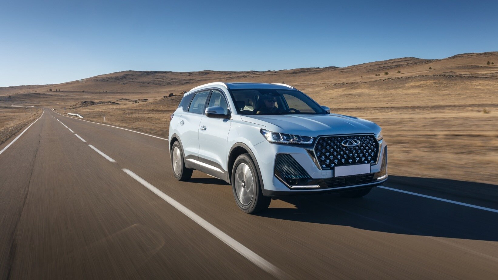 Подзаряжаемый гибрид Chery Tiggo 7 Pro появится у дилеров в ноябре