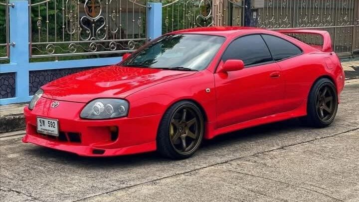 Toyota Supra выставили на продажу по цене Lada Granta, но это реплика