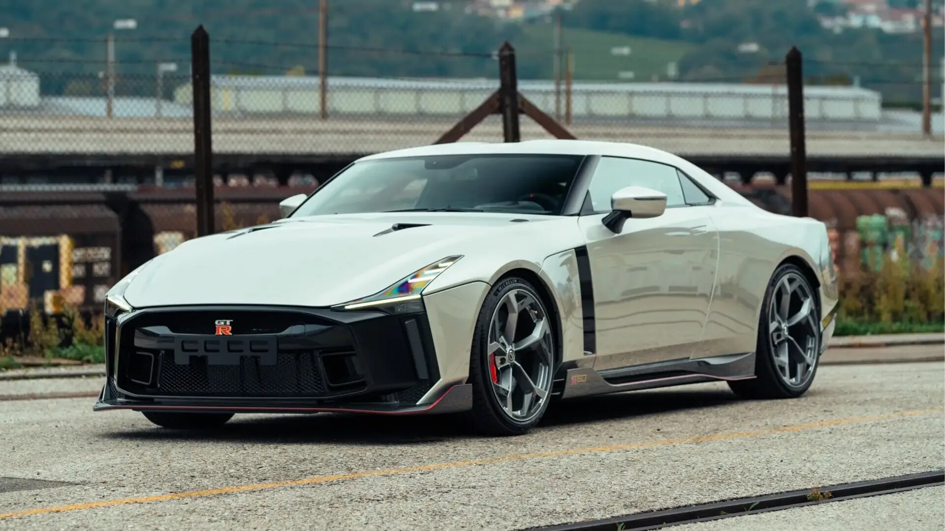 Редчайший Nissan GT-R от ItalDesign планируют продать дешевле заводской цены