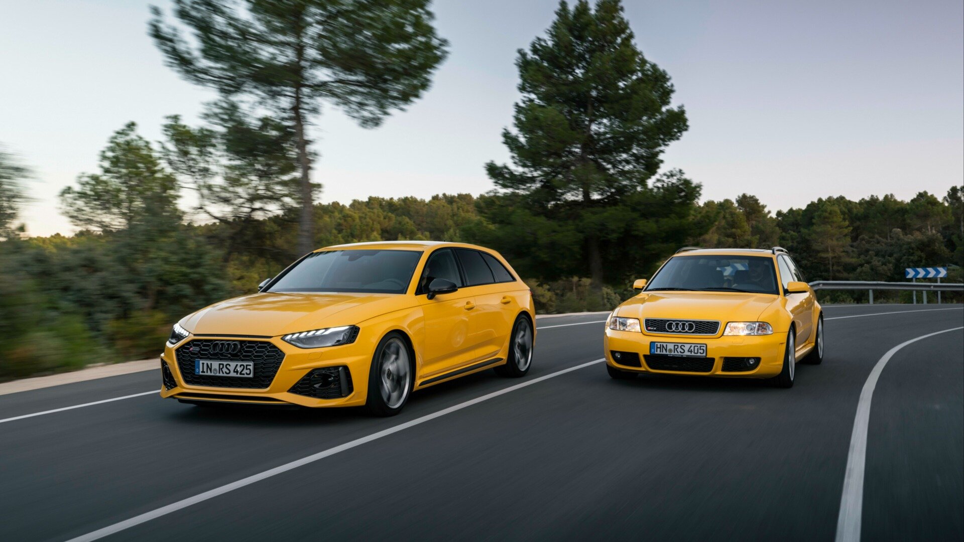 Audi выпустила мощнейший универсал RS 4 с максимальной скоростью 300 км/ч