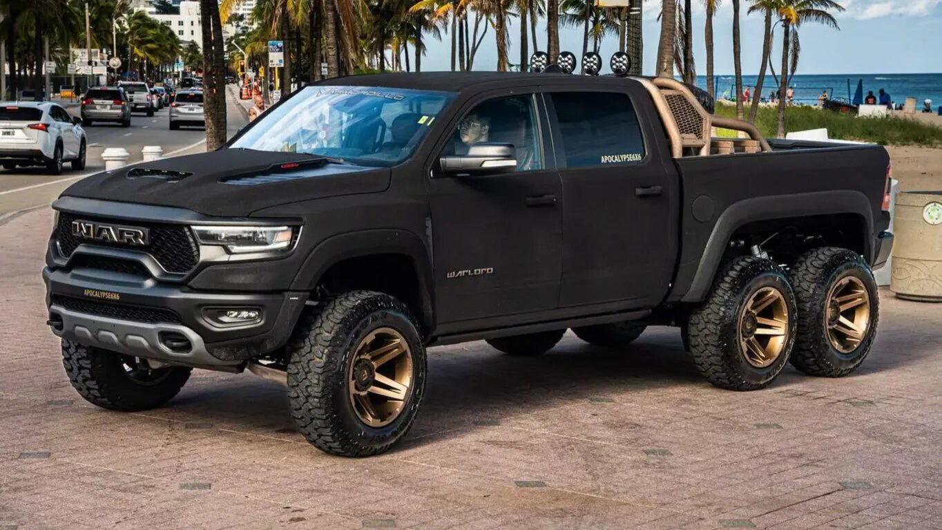 Ателье Apocalypse показало экстремальный пикап Ram TRX 6x6 за 250 000 долларов