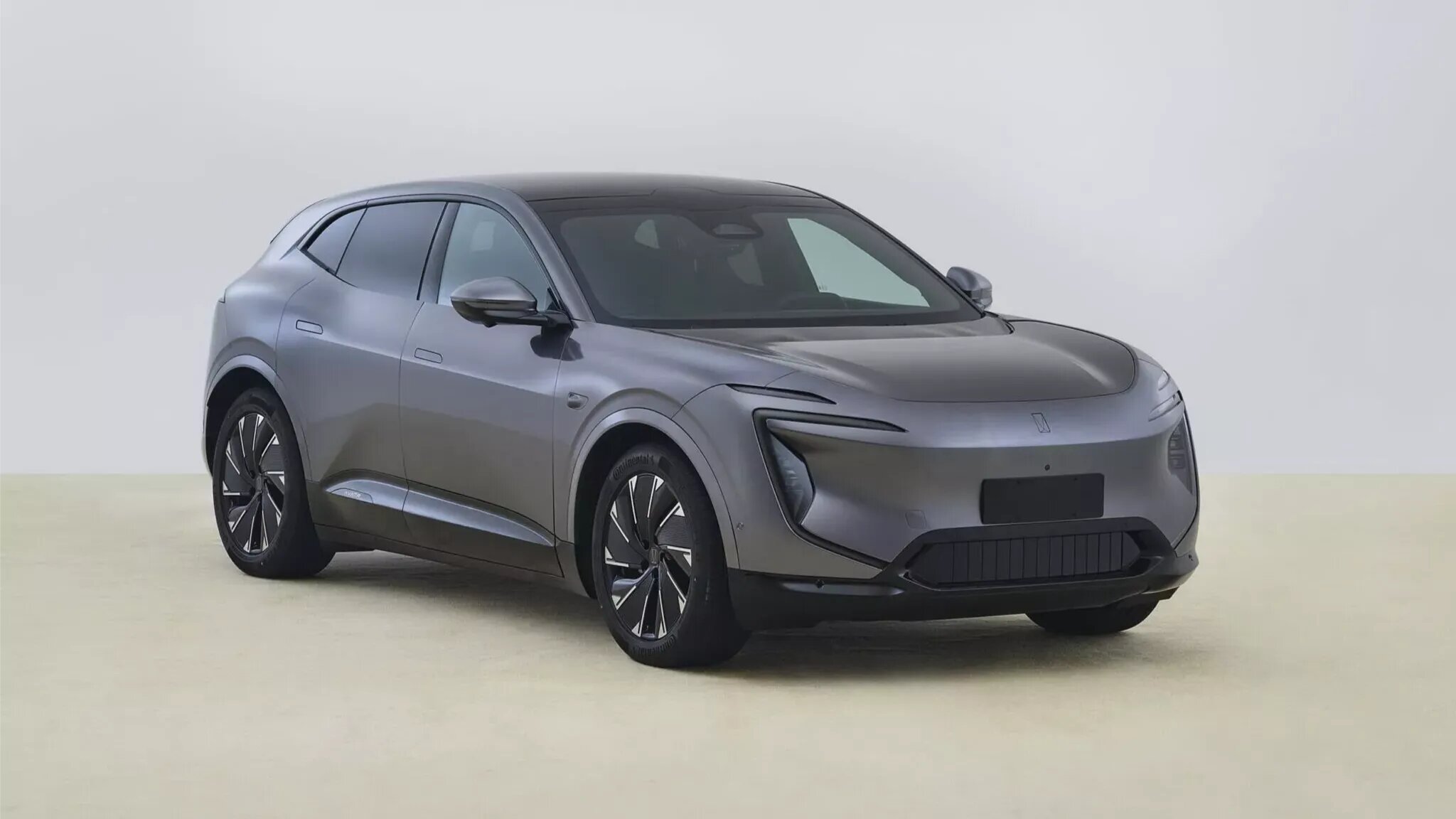Кроссовер Avatr 07 оказался мощнее, чем Tesla Model Y
