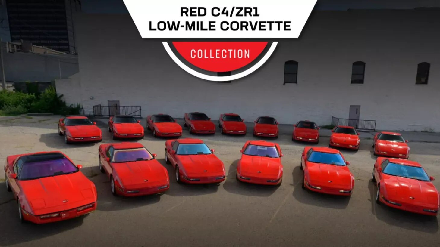 С молотка пустят коллекцию из 15 (почти) одинаковых Chevrolet Corvette C4
