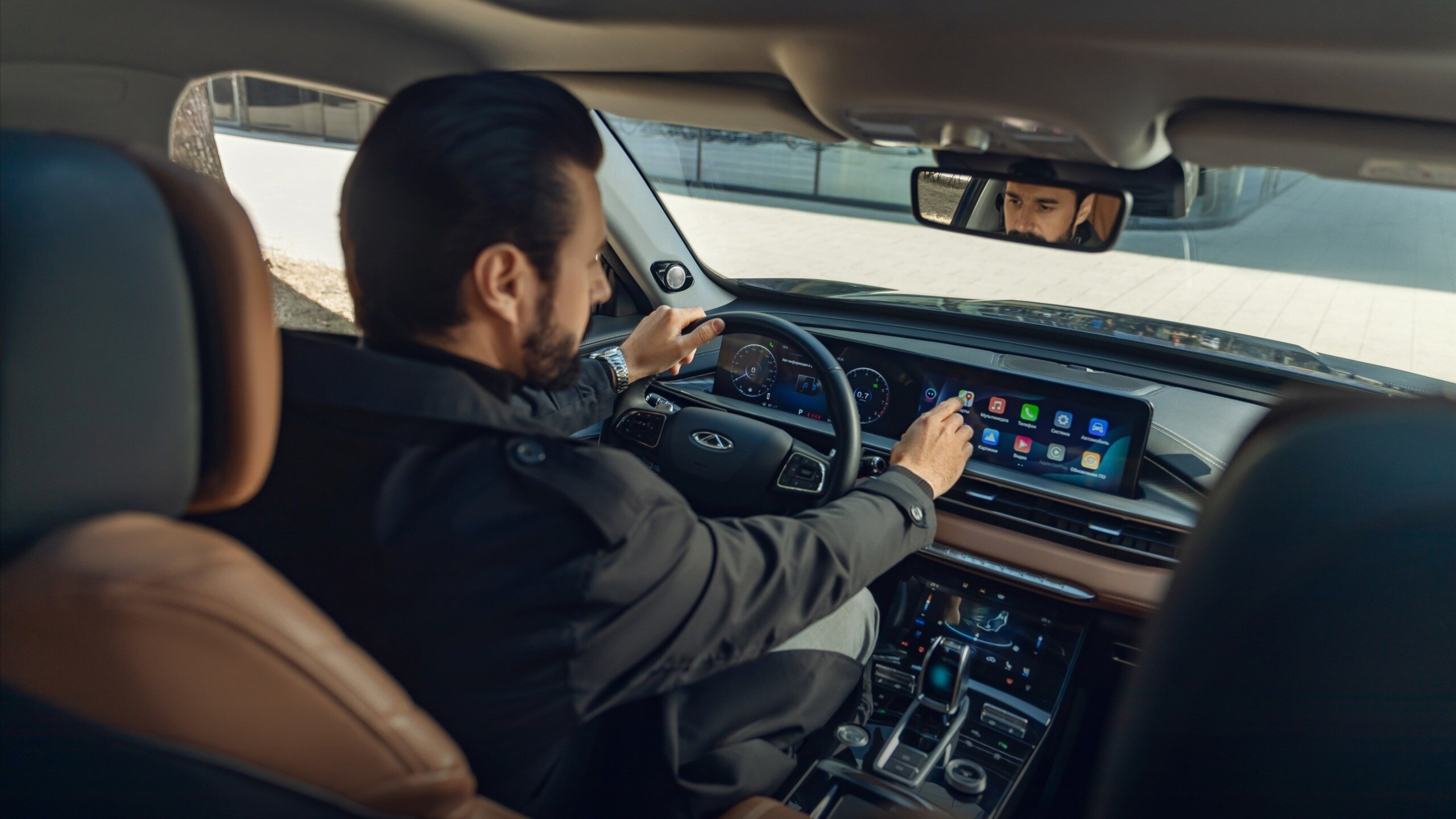 Кроссоверы Chery в России получат интернет с Яндексом и «ВКонтакте»