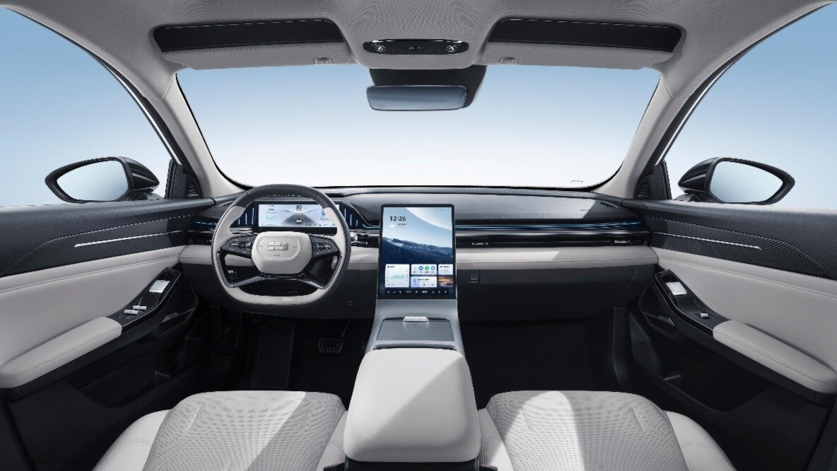 Марка Geely раскрыла интерьер среднеразмерного седана Galaxy L6