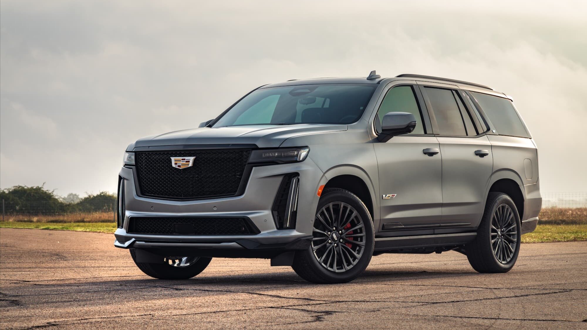 Тюнеры из Hennessey прокачали Cadillac Escalade: теперь он мощнее Bugatti Veyron 