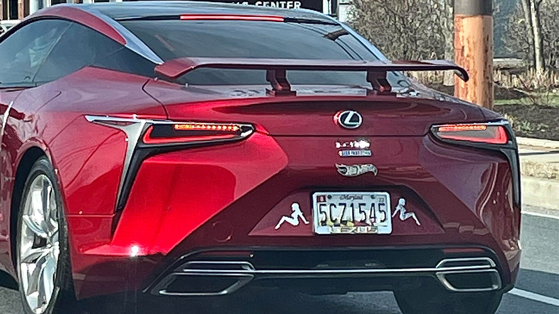 В США нашли самый странный Lexus LC 500, ставший жертвой тюнинга