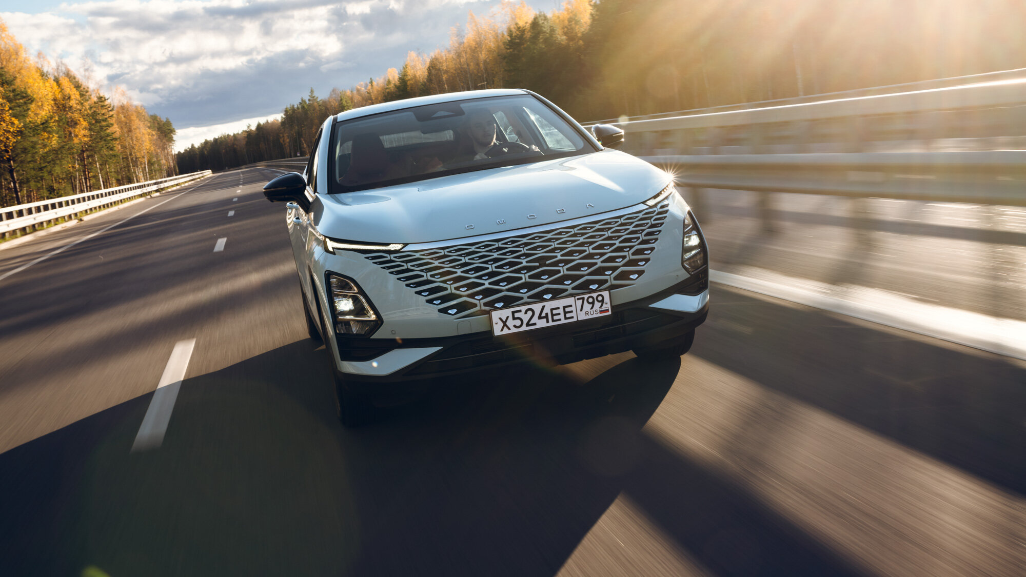 Модно, молодёжно. Первый тест кроссовера Omoda C5 от нового бренда Chery
