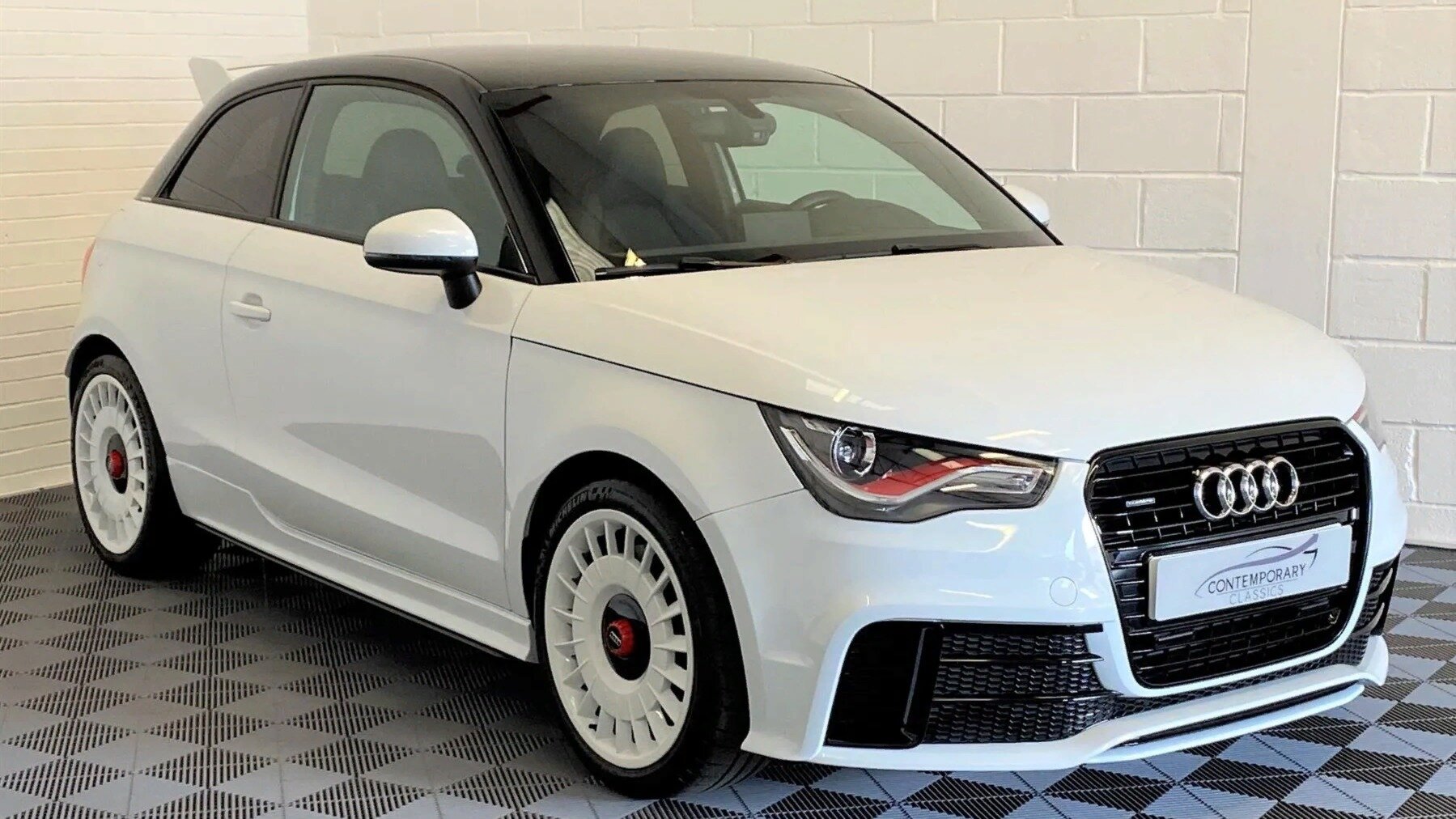 На продажу выставили очень редкий Audi A1: в идеальном состоянии и с небольшим пробегом