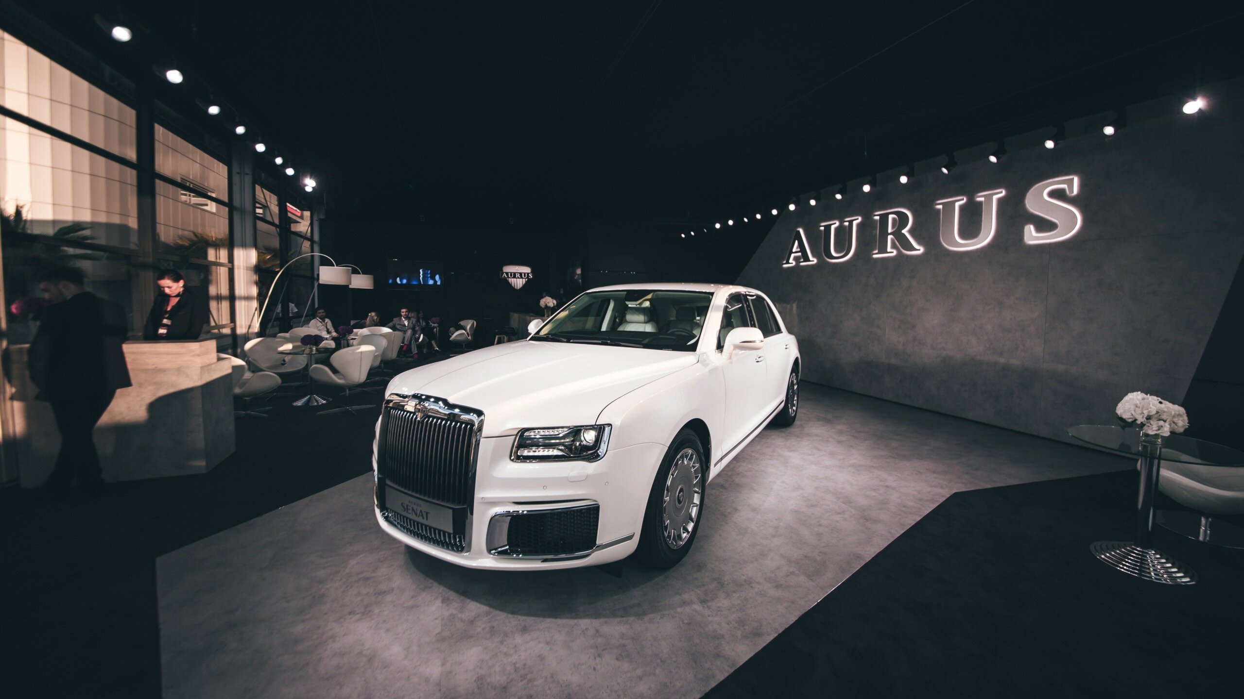 Стала известна стоимость первого ТО для Aurus Senat