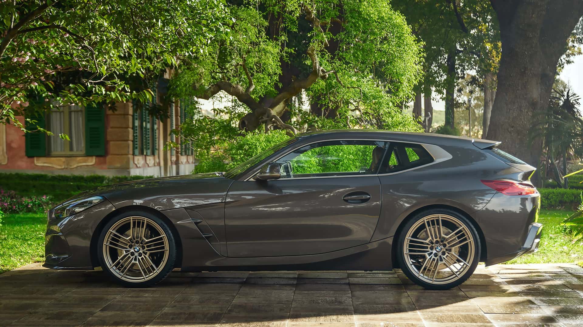 Компания BMW представила уникальный шутинг-брейк Concept Touring Coupe