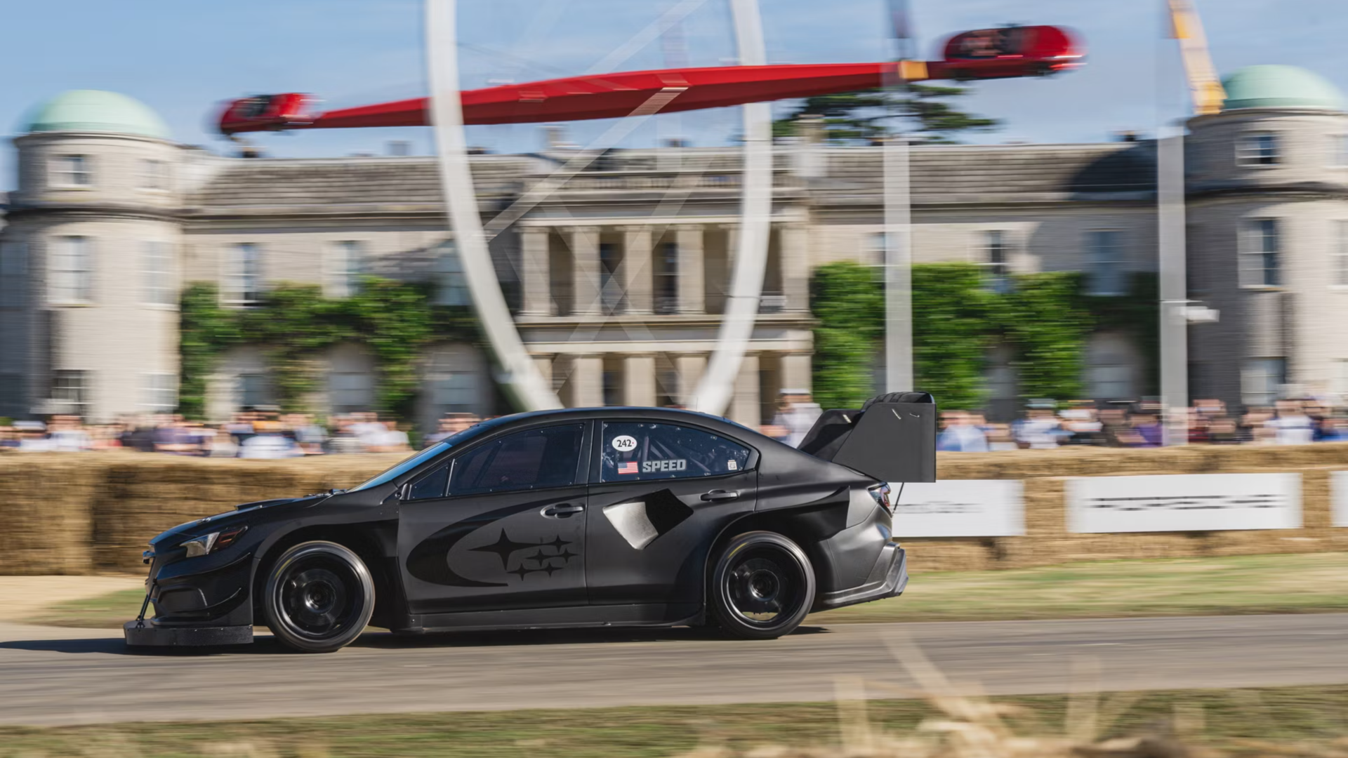 Subaru показала рекордный проезд экстремального WRX в Гудвуде и раскрыла подробности о машине
