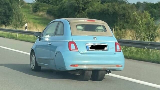 Fiat 500 превратили в странный «трицикл». Но не ради забавы — это для юных водителей