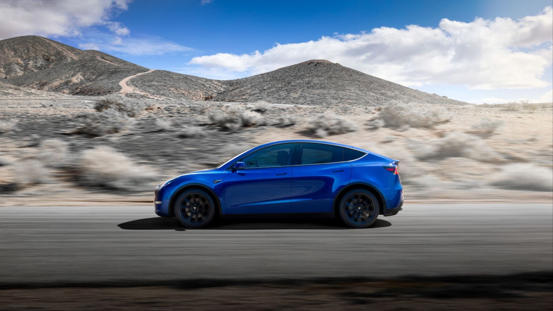 Электрокар Tesla впервые стал самым продаваемым автомобилем в Европе