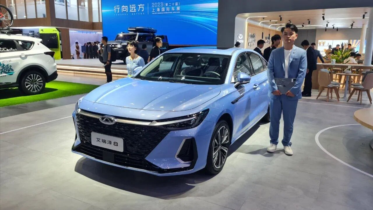 До января в России появятся три новых гибрида Chery