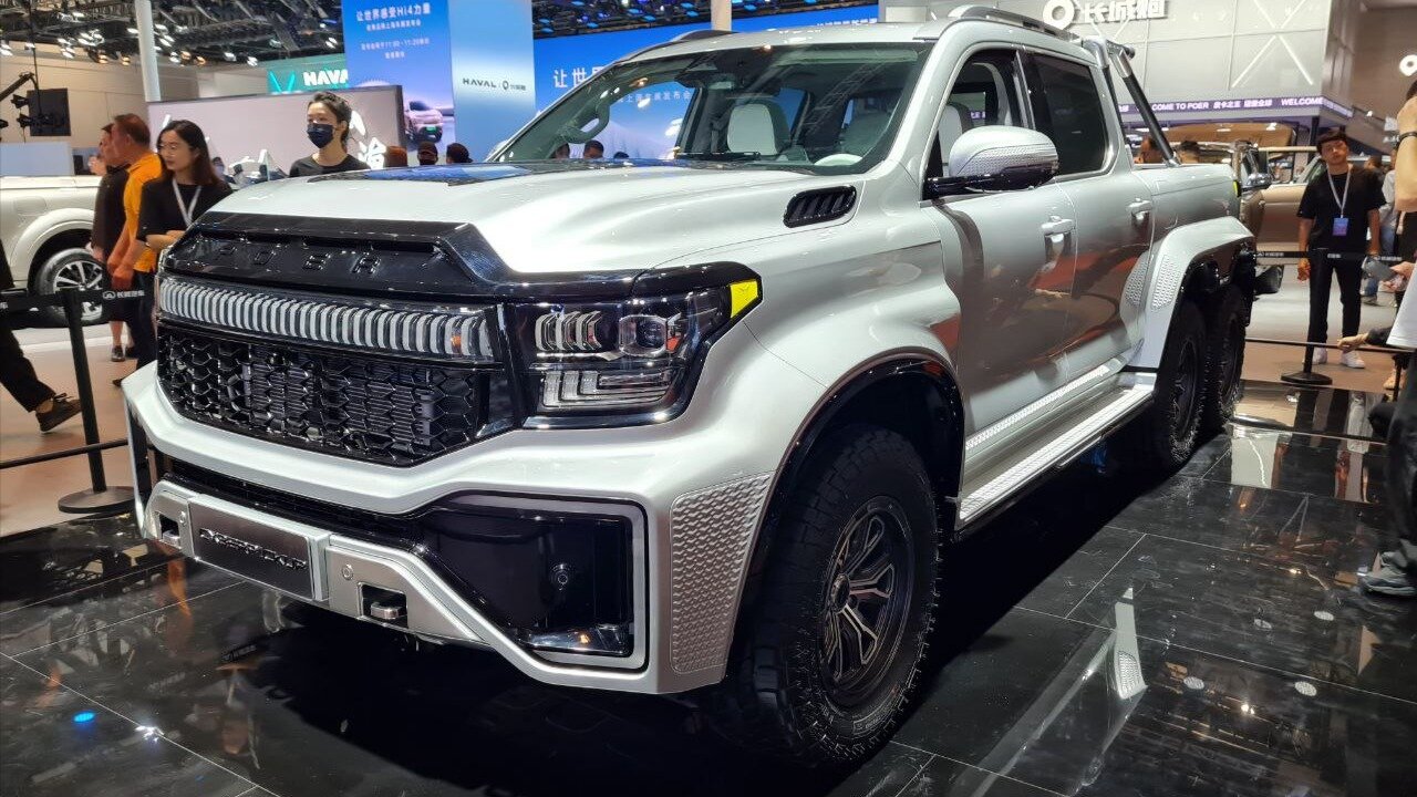 У Great Wall появился шестиколёсный 517-сильный пикап