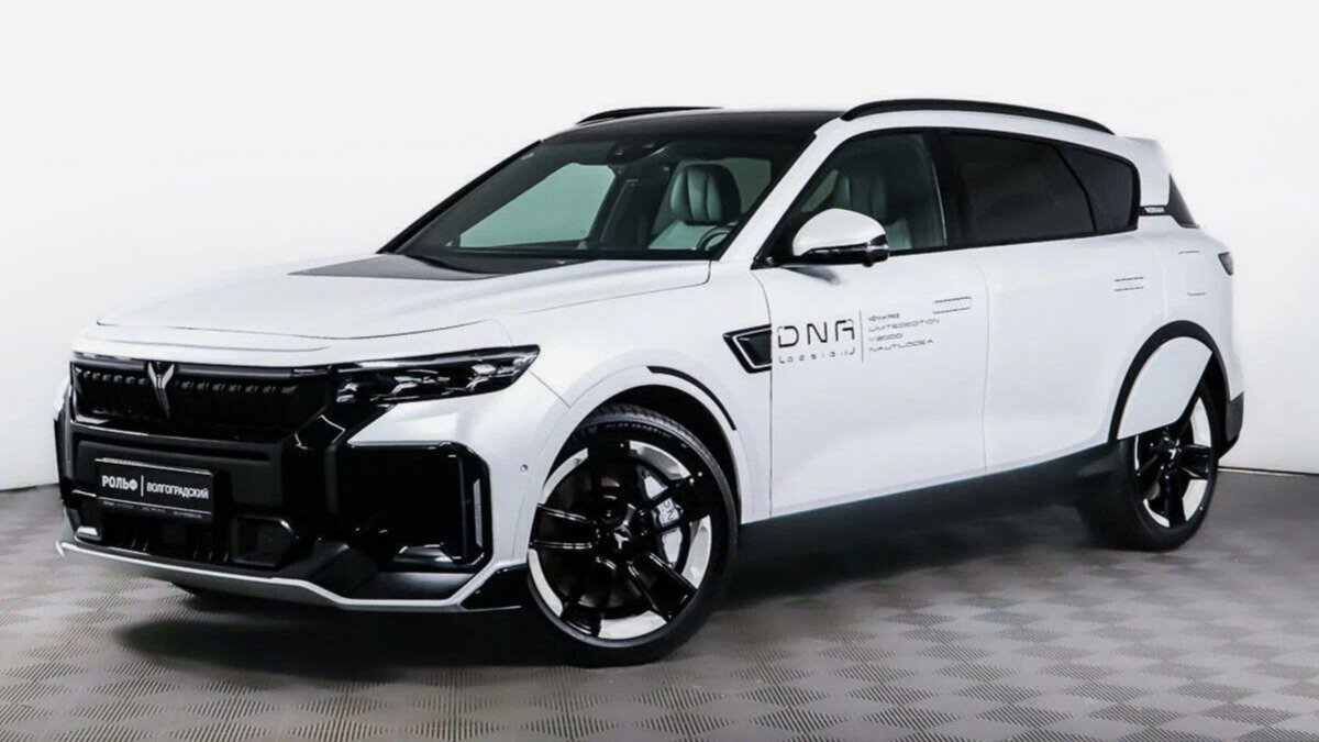 В Россию привезли лимитированный Voyah Free с колёсными арками в стиле старых Citroen