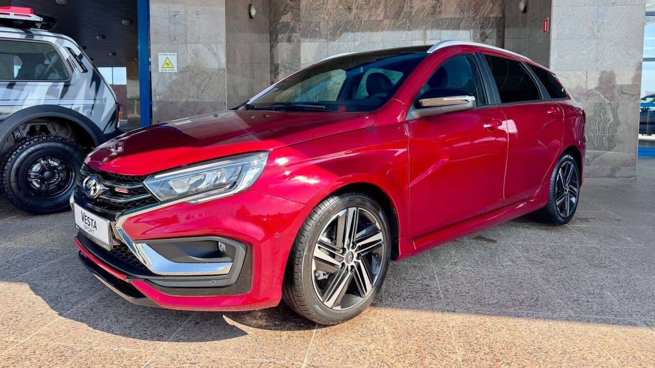 Lada Vesta Sport впервые стала универсалом: фото и характеристики
