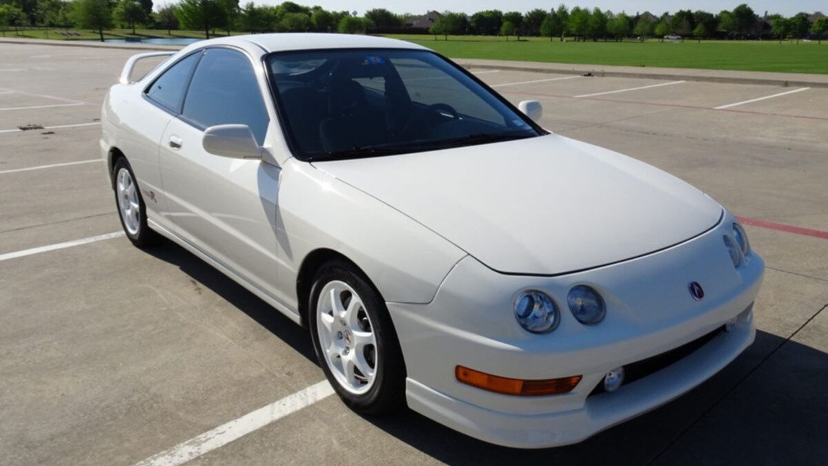 Владелец спорткара Acura Integra Type R разбил его сразу после продажи