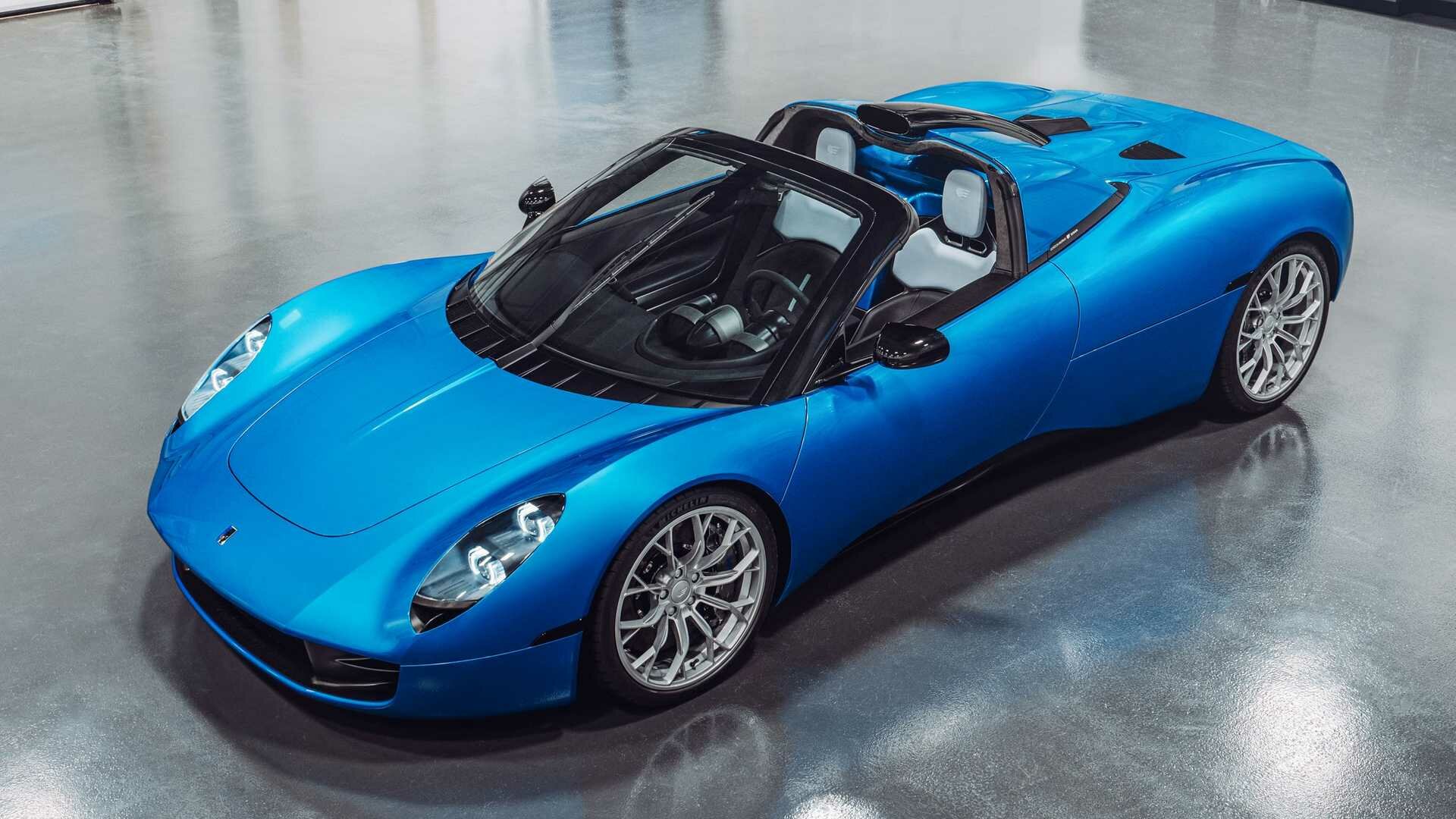 GMA T.33 стал родстером с 617-сильным V12 и «механикой». Их выпустят всего 100 