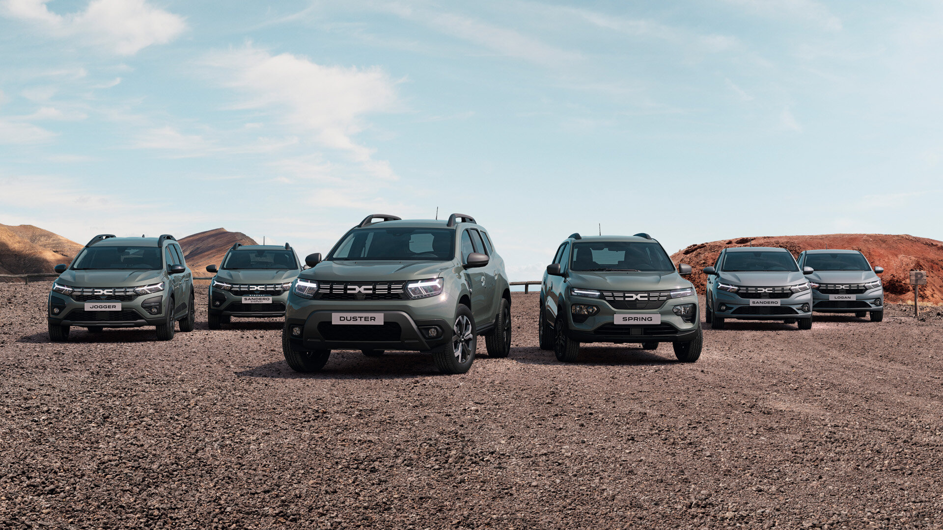 Dacia изменила логотип и обновила весь модельный ряд в Европе