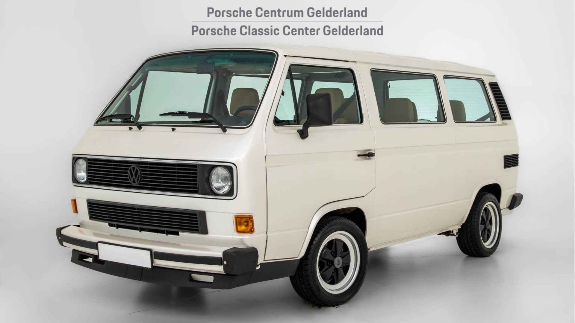 Volkswagen T3 продают за 365 000 евро, потому что на самом деле он Porsche