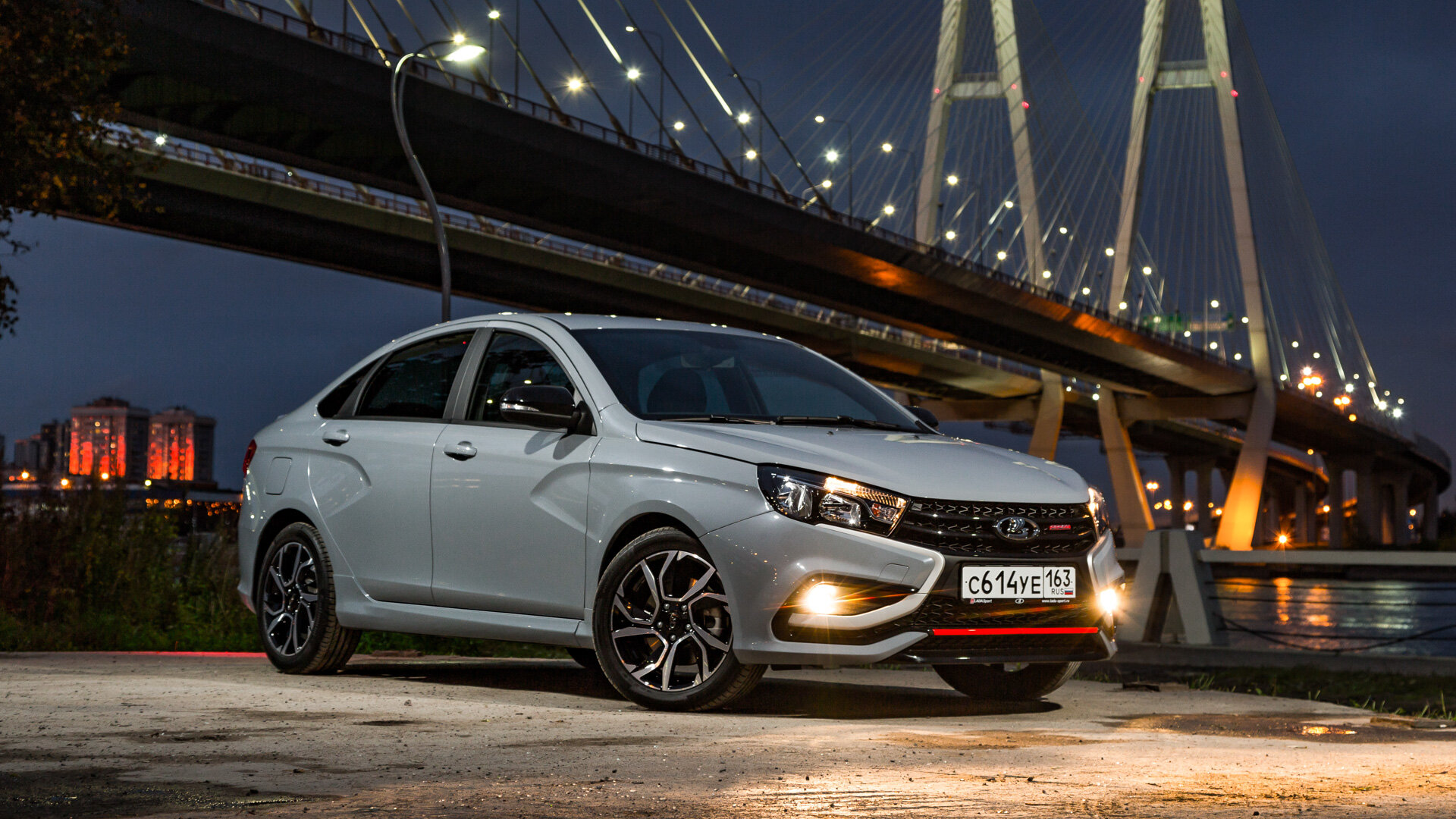 Фитоняшка: тест очень быстрой Lada Vesta Sport
