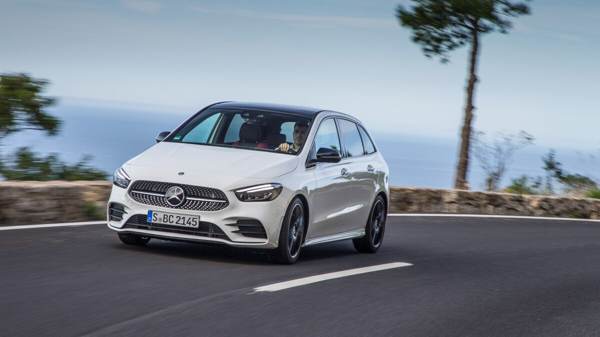 Стала известна российская цена на новый Mercedes-Benz B-класса