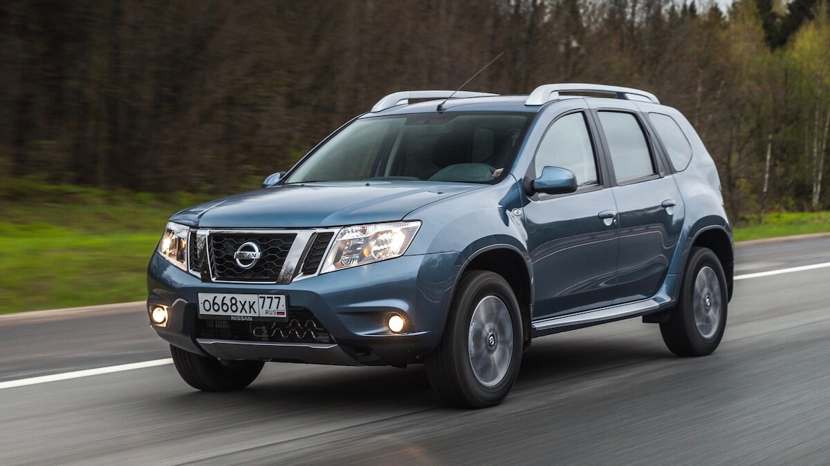 Nissan Terrano получил поддержку Apple CarPlay и Android Auto. И подорожал