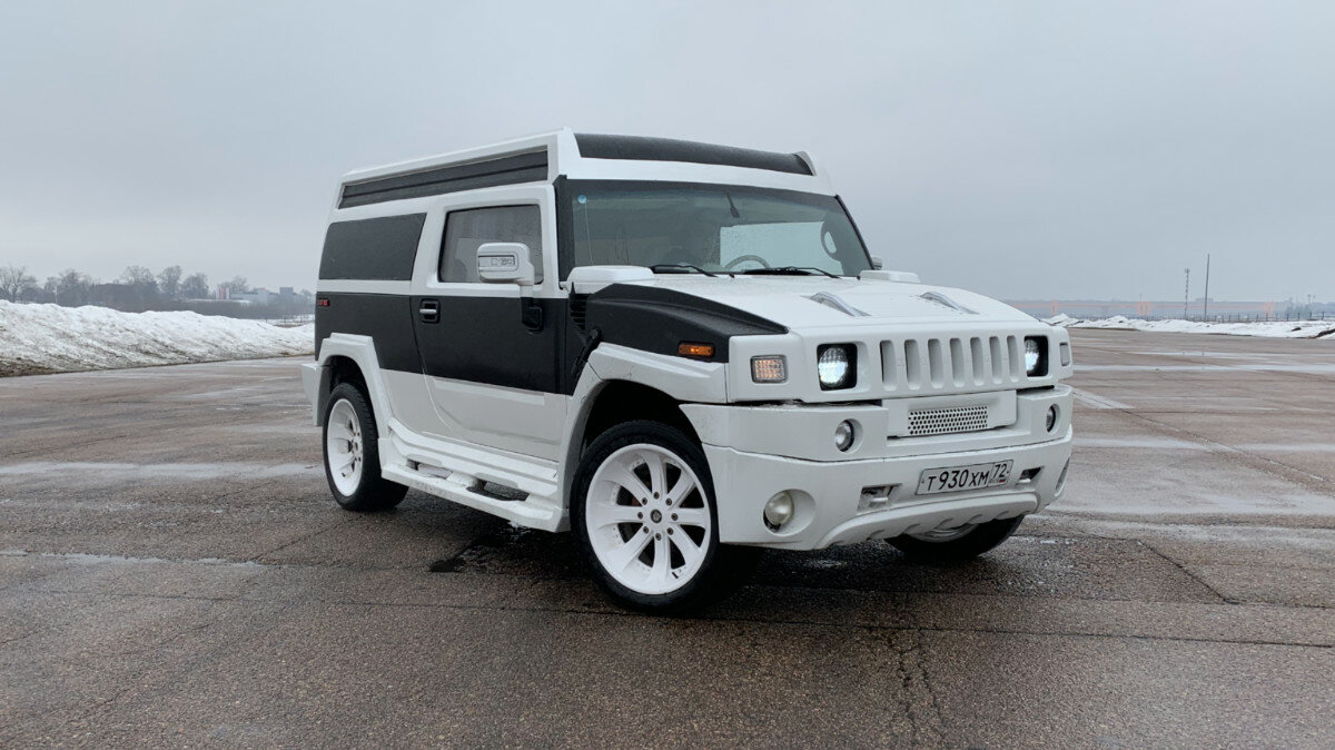 Трёхдверный Hummer? Да! Он существует