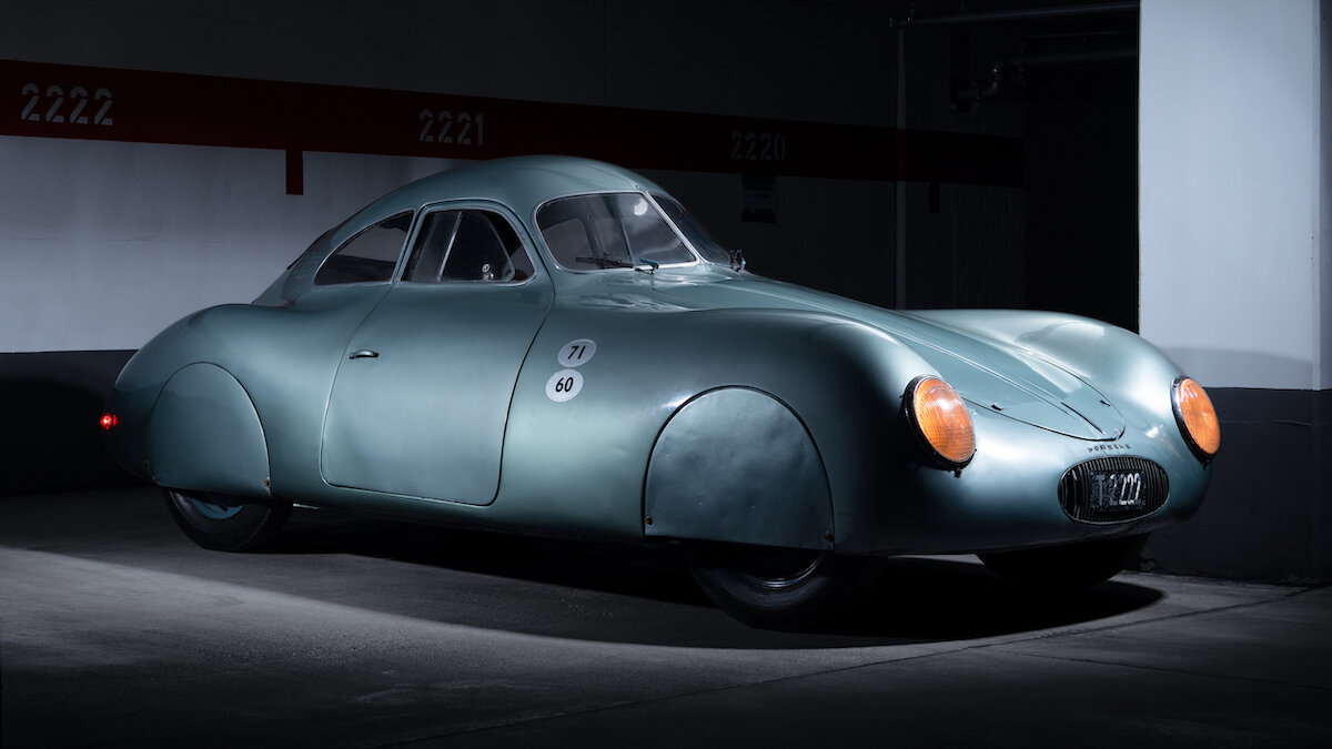Самый старый Porsche ищет нового владельца
