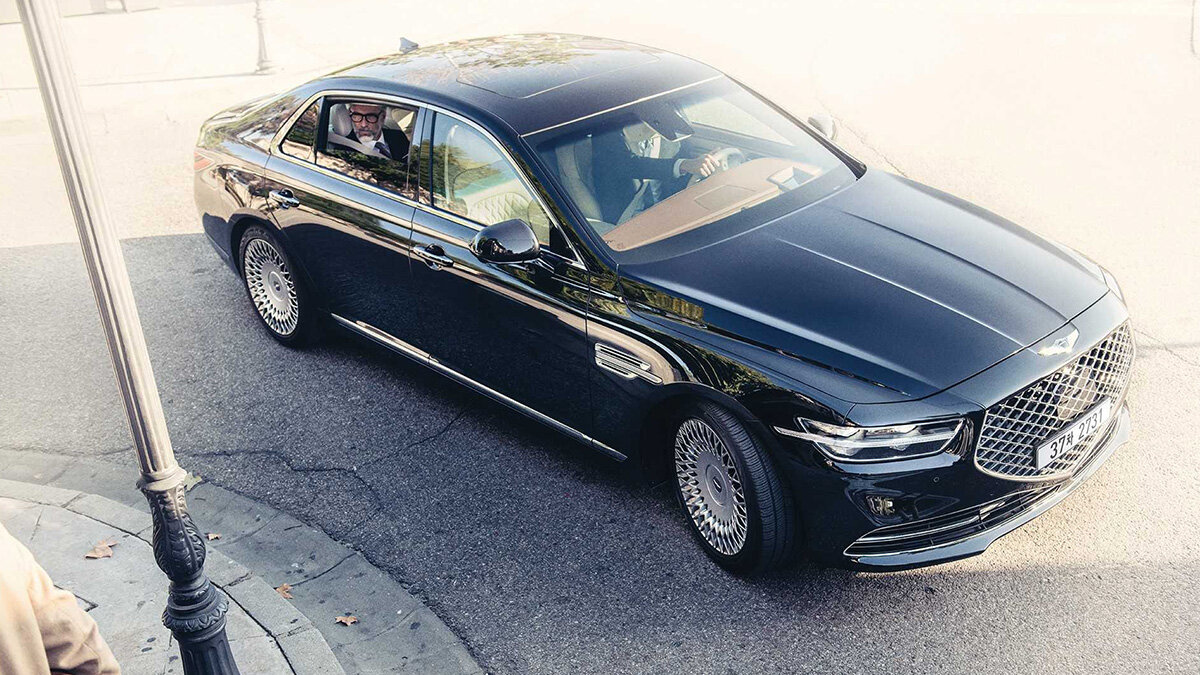 Обновлённый Genesis G90 подешевел за счёт новой версии