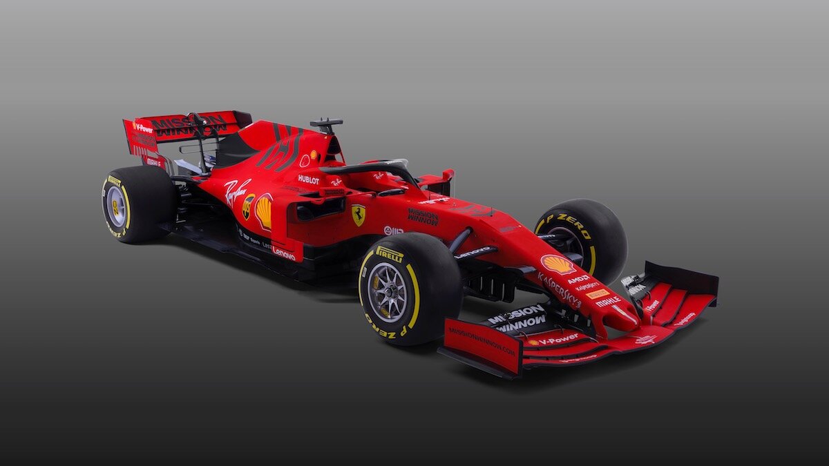 Нелегальные мигранты попали на этап «Формулы-1» с помощью команды Ferrari