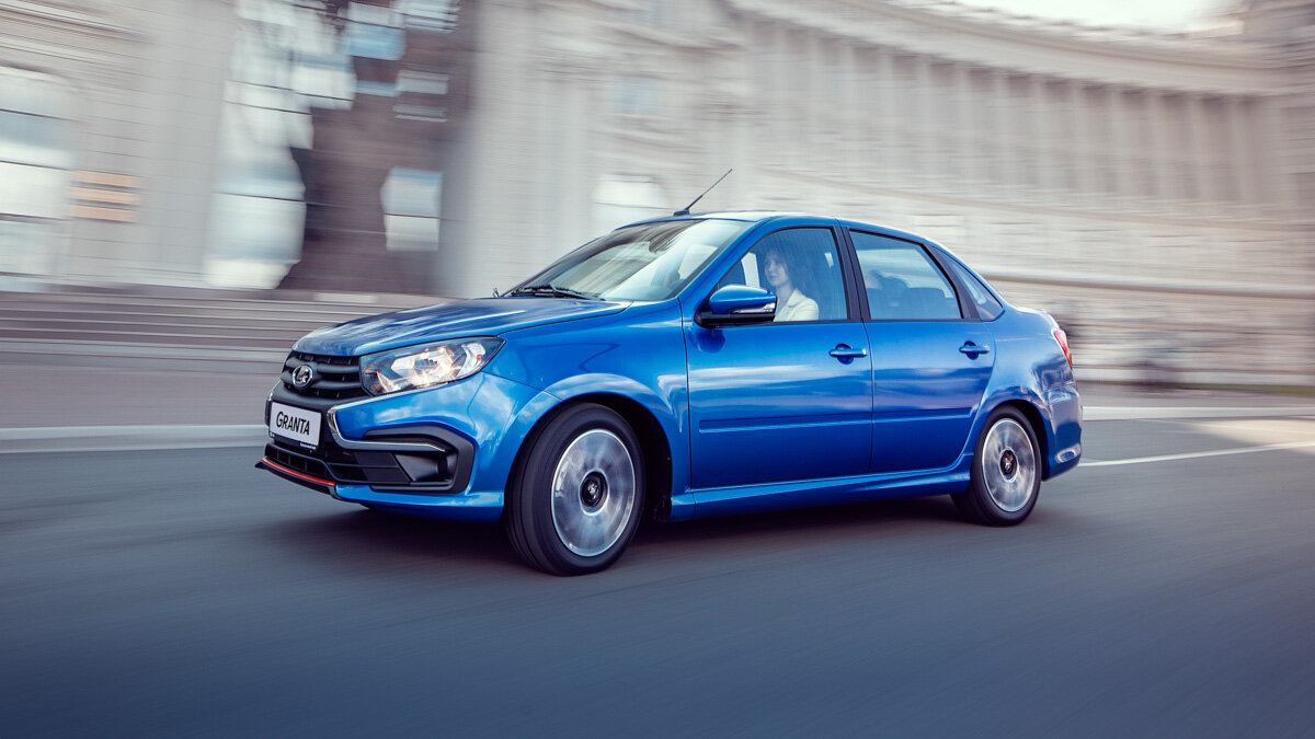 Квазиспорт: 4 отличия почти спортивной Lada Granta Drive Active от обычной