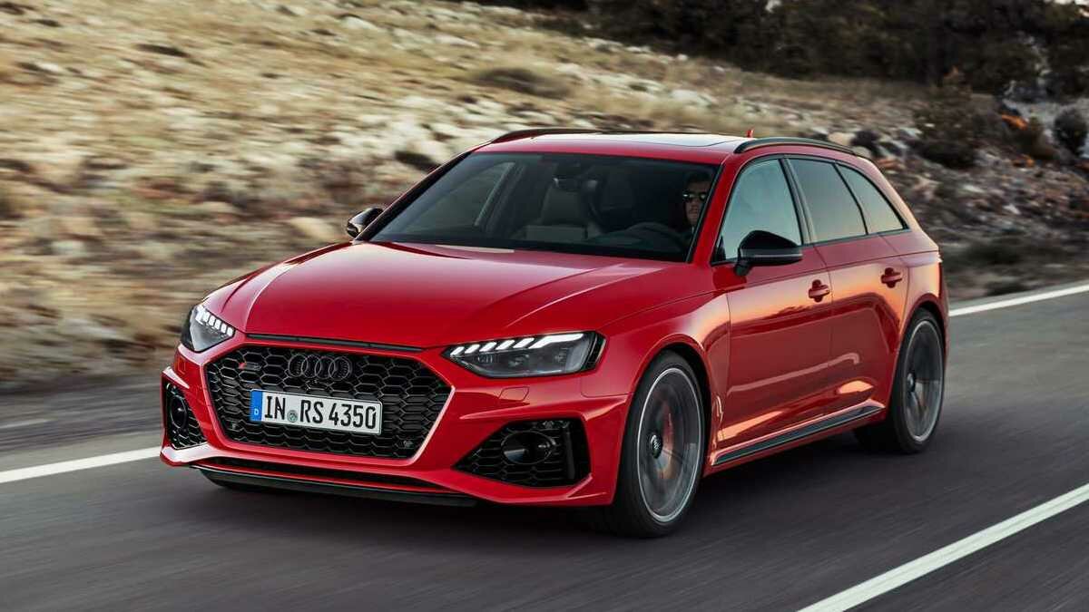 Audi RS4 получил новую мультимедийку и сохранил мотор Porsche