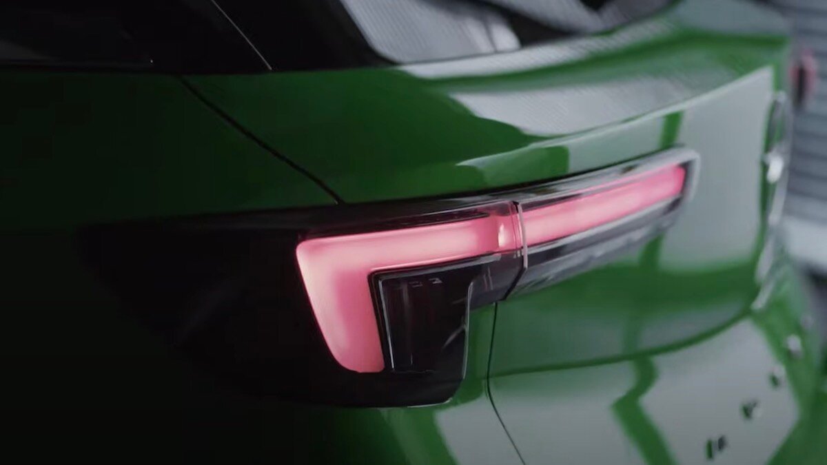 Opel частично показал Mokka второго поколения