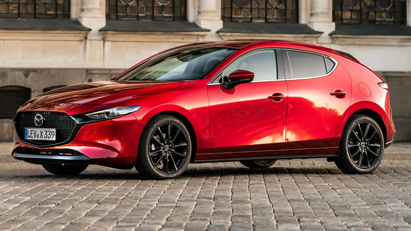 Послушайте, как звучит «заряженная» Mazda3, прежде чем увидеть её 8 июля