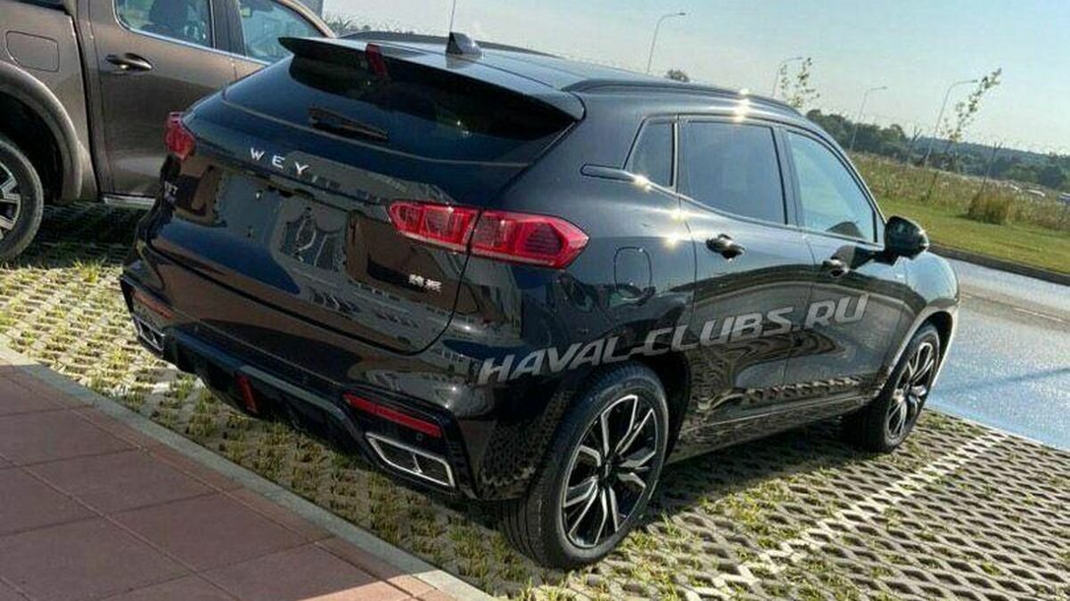 Кроссовер марки Wey сфотографировали на территории российского завода Haval