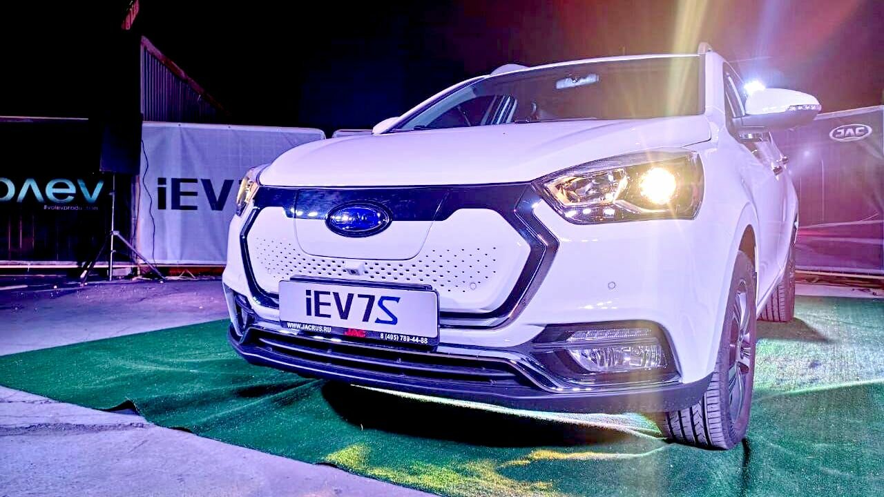 В России появился новый электрокар JAC за 2,3 миллиона рублей